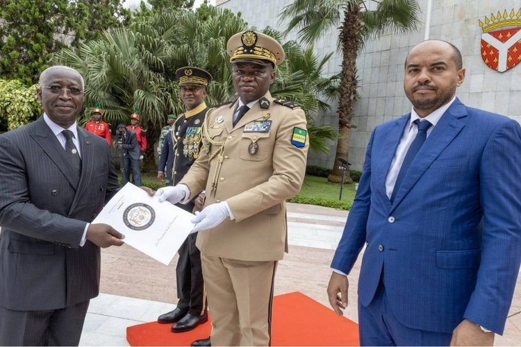 Gabon: l’État Reprend le Contrôle de la Société Nationale des Bois du Gabon (SNBG)