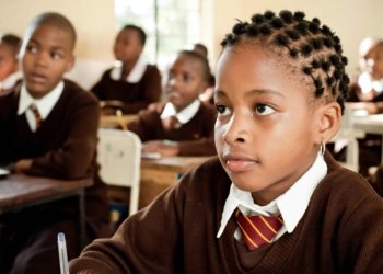 Le Gouvernement Ivoirien Renforce le Dialogue pour Moderniser l’Éducation