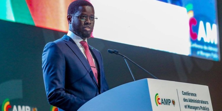 Le président sénégalais appelle à une refondation de l’administration publique