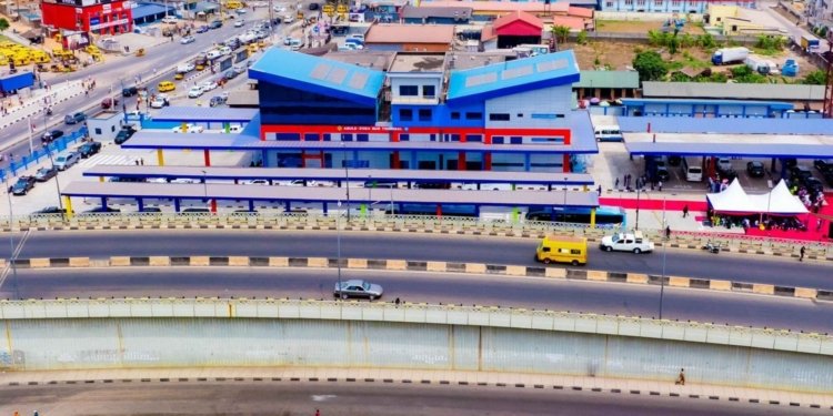 Nigeria’s Lagos Expands Transport Network, Cuts Fares to Boost Mobility