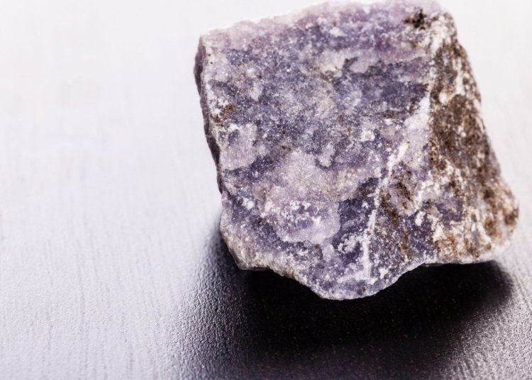 Zimbabwe to Ban Lithium Concentrate Exports as Africa Pushes Value-Added Mining