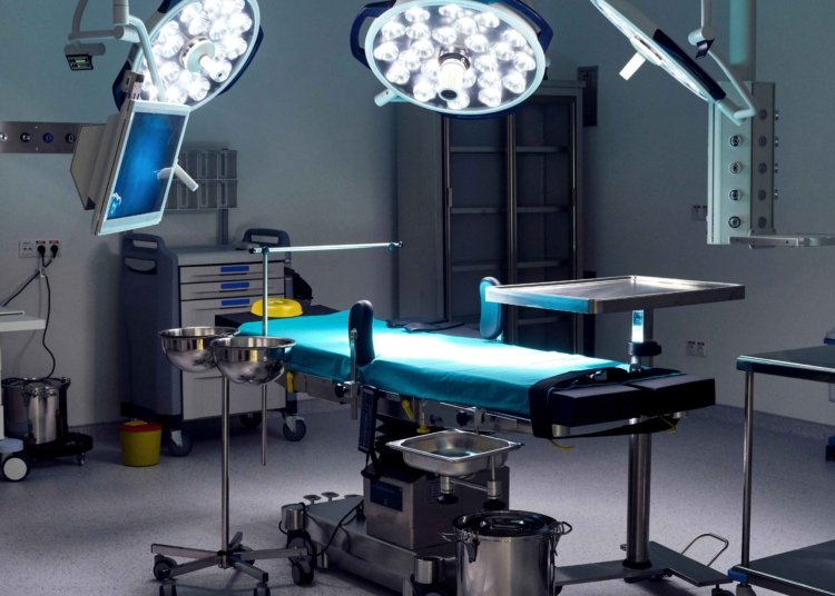 Ghana Renews Mercy Ships Partnership to Boost Surgical Care