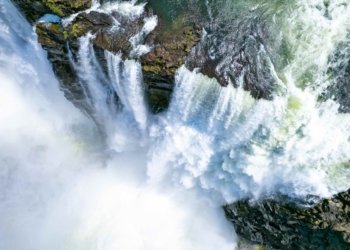 Zimbabwe Emerges as Top Travel Spot for 2025