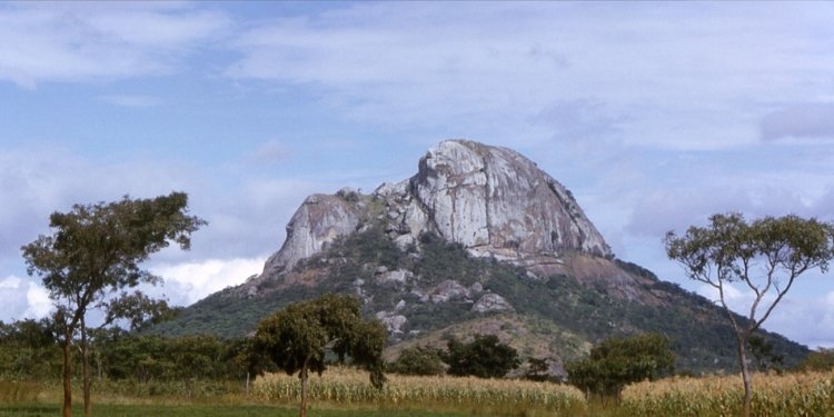 Africa’s Oldest Cremation Pyre Found in Malawi, Dating Back 9,500 Years