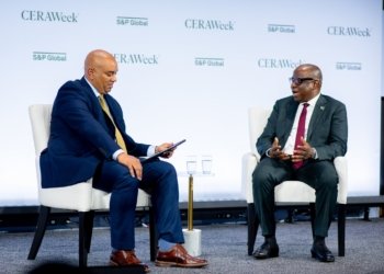 Nigeria’s State Oil Company Shifts Focus From Reserves to Sustained Revenue