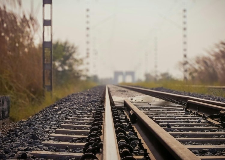 Algeria Secures $878 Million for Second Phase of Strategic Railway Project