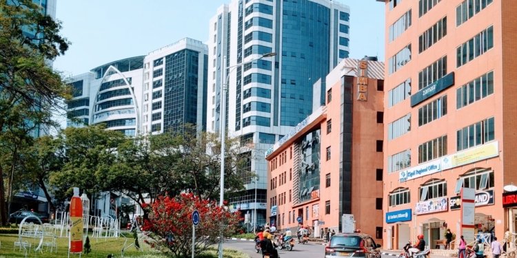 Rwanda Taps Japanese Yen Market for First Time in Loan Deal