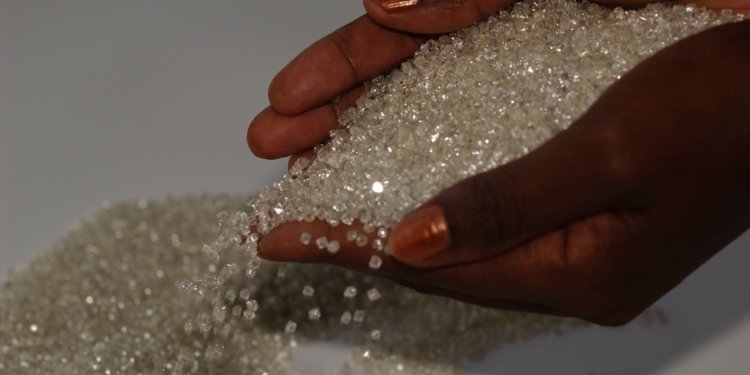 Natural Diamond Producers Sign Beijing Declaration to Boost Industry Ties With China