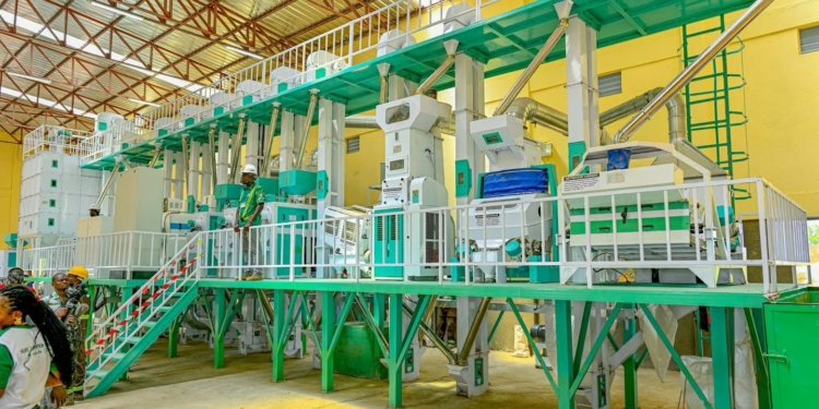Burkina Faso Links Mechanized Harvests to a New Push for Local Food Processing