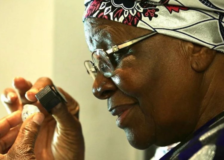 Namibia Unveils 176-Carat Diamond, Biggest Find in Two Decades