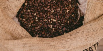 Rwanda Coffee Sells for Record $452 Per Kilogram at Online Auction
